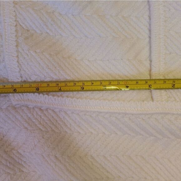 ColumbineCodyHomeCollectionCozyPocketThrow100%VirginAcrylic 20"×80" ( 51×204cm). - Picture 6 of 7